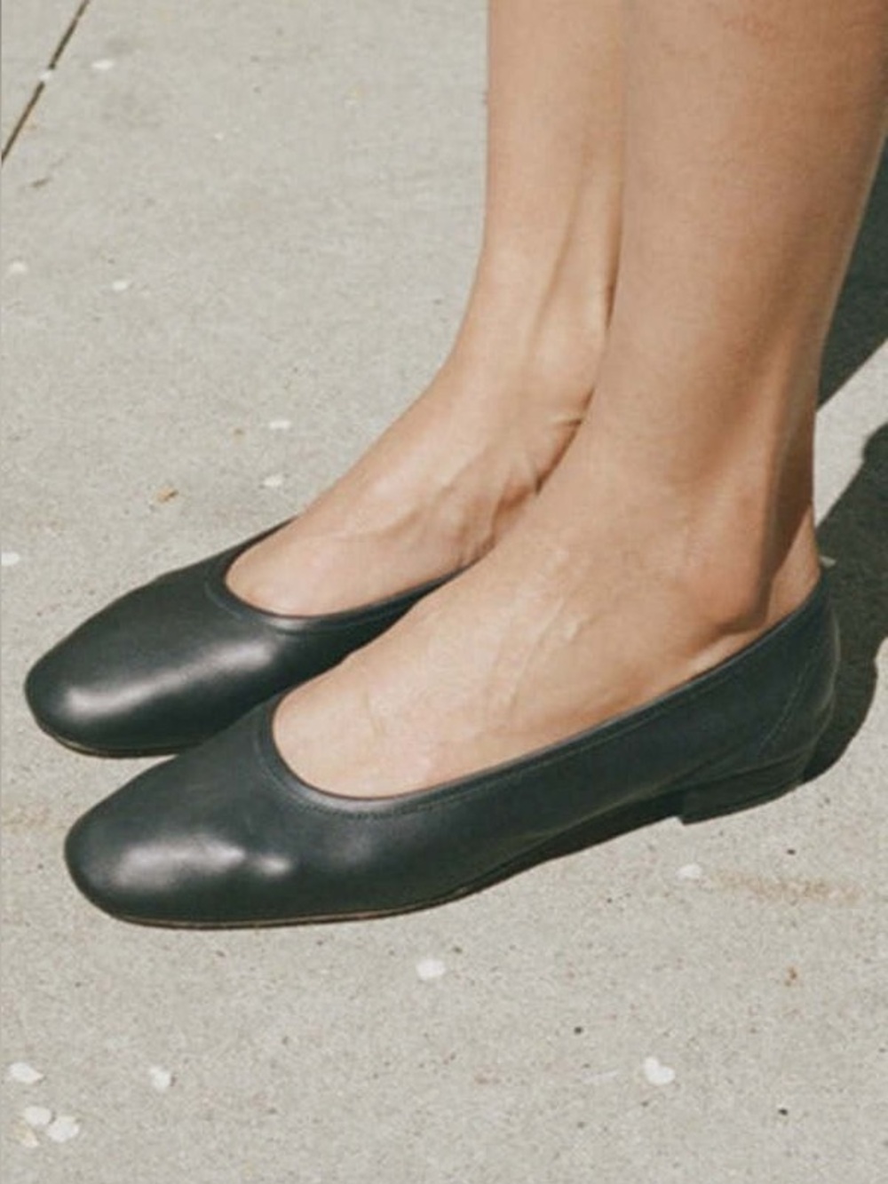 NWT MNZ Maryam Nassir Zadeh Serafina flat black 37.5